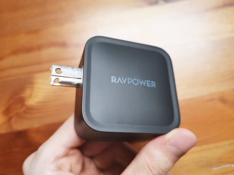 RAVPower RP-PC133のコンセント
